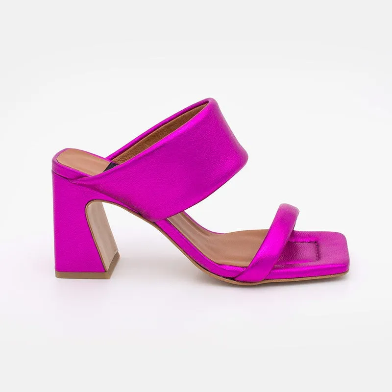 23045 Fuchsia Sandal