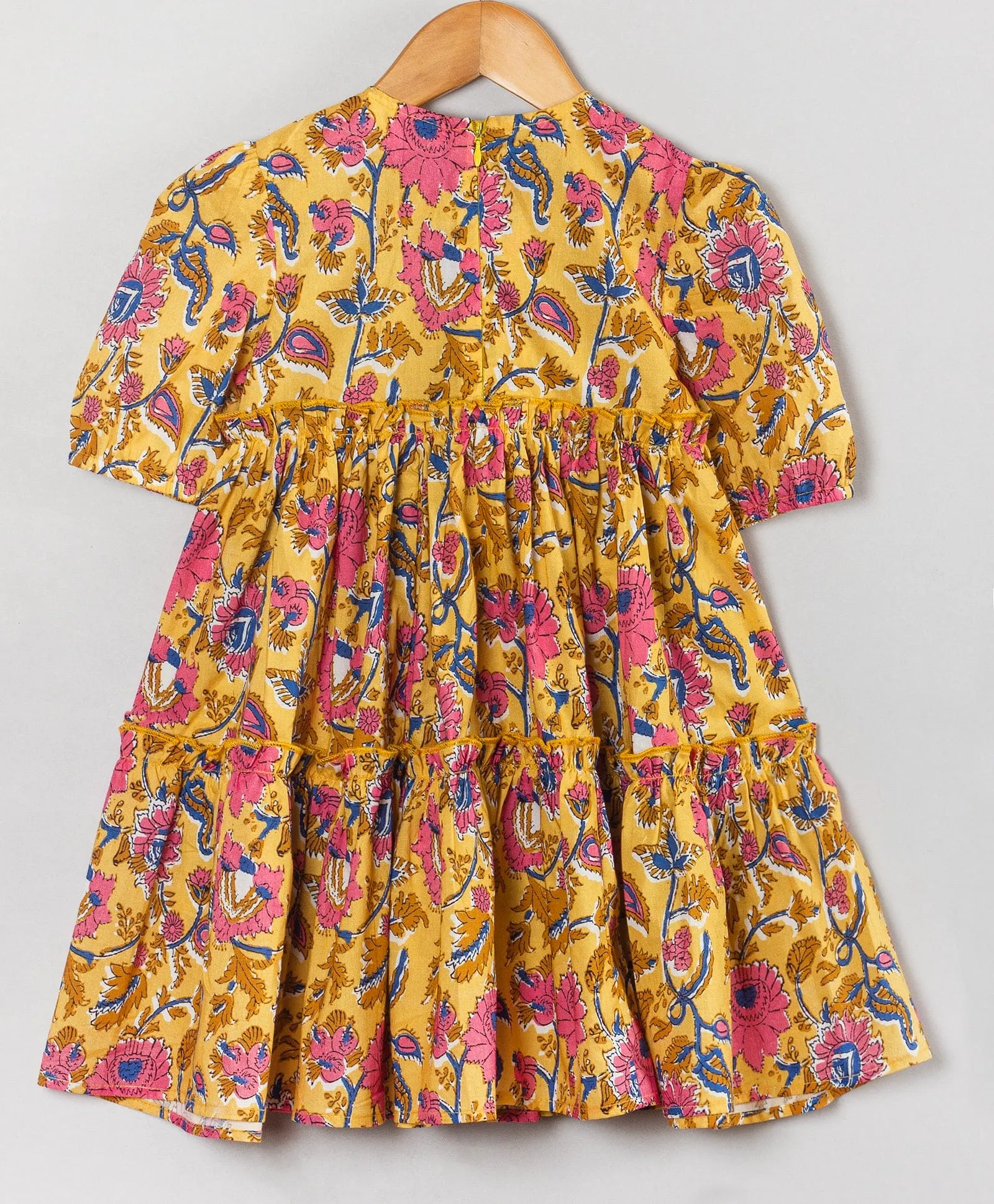 Floral print short sleeves tiered dress -Yellow and pink