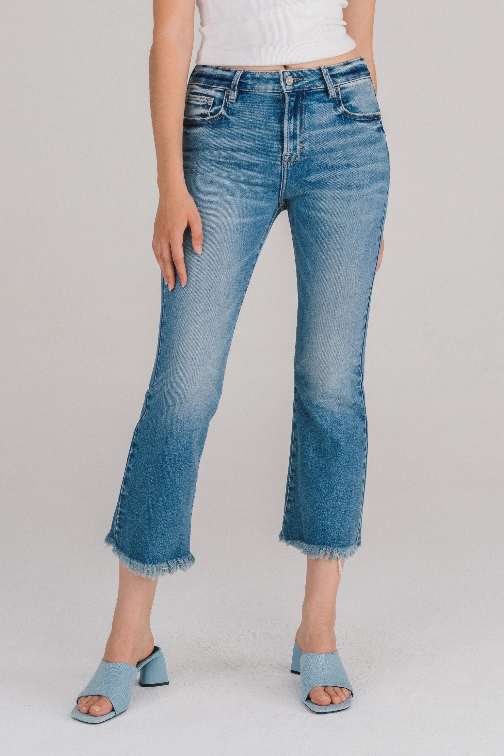 Happi Crop Flare Jean with Fray Hem