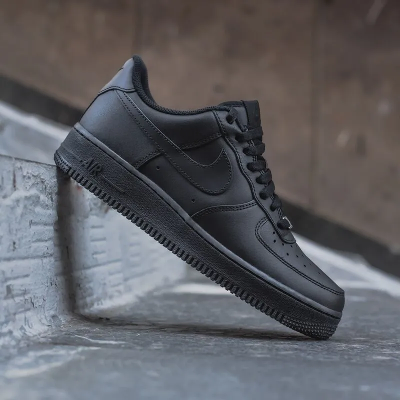 Nike Nike Air Force 1 '07 Triple Black CW2288 001