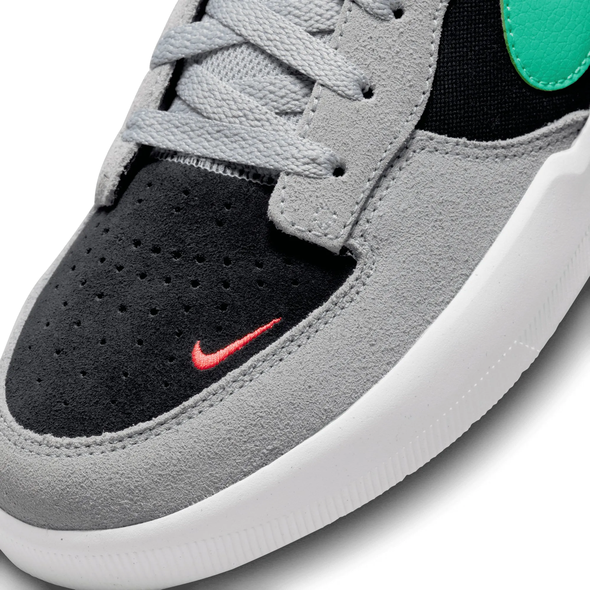 Nike SB Force 58