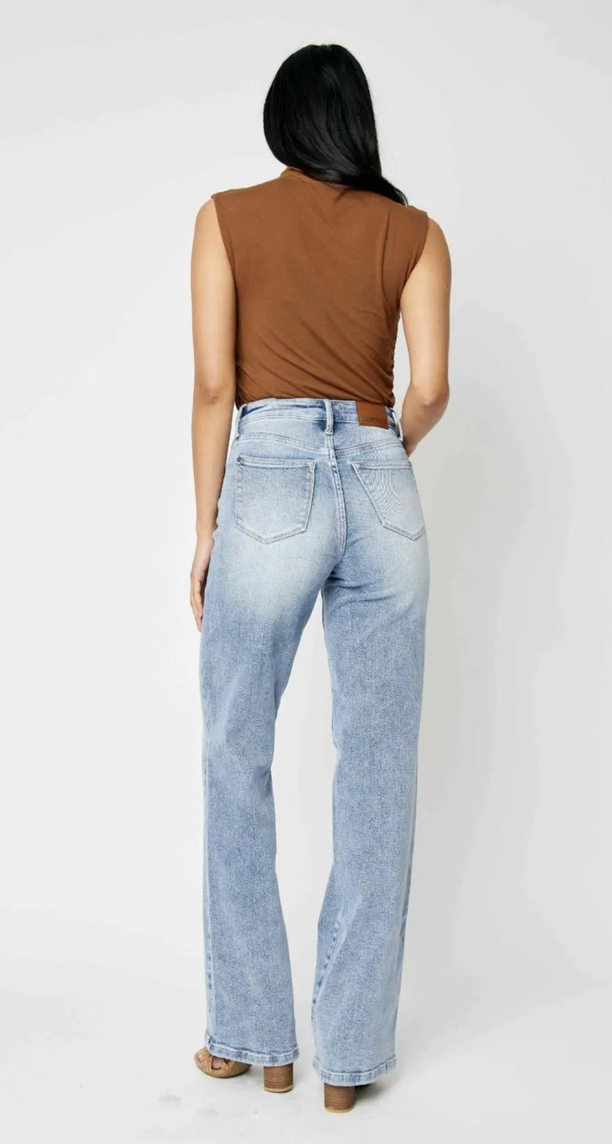 Straight & Narrow Retro Straight Leg Jeans